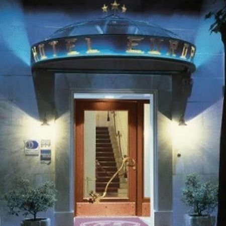 Hotel Europa Удіне Екстер'єр фото
